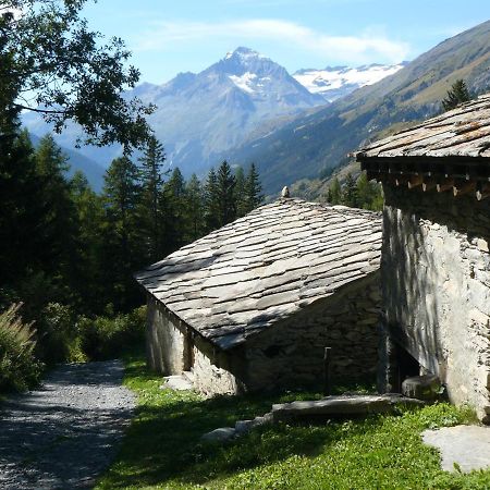 La Triade 4 Personnes Lanslevillard Exteriér fotografie